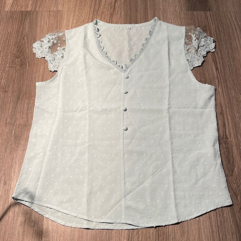 White Lace Blouse Never Worn Size Large
